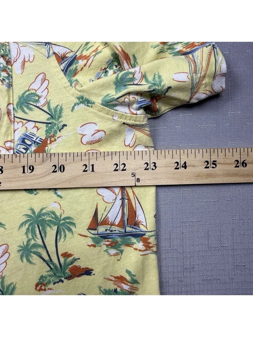 Polo Ralph Lauren Polo Shirt Mens Size L  Yellow Tropical Island Sailboat Print